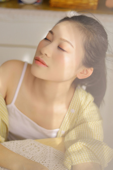 地缚少年花子君
